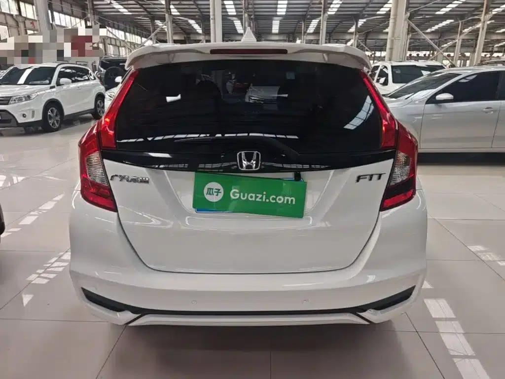 Honda Fit 2018 1.5L CVT Comfort Sunroof Edition — миниатюра 6
