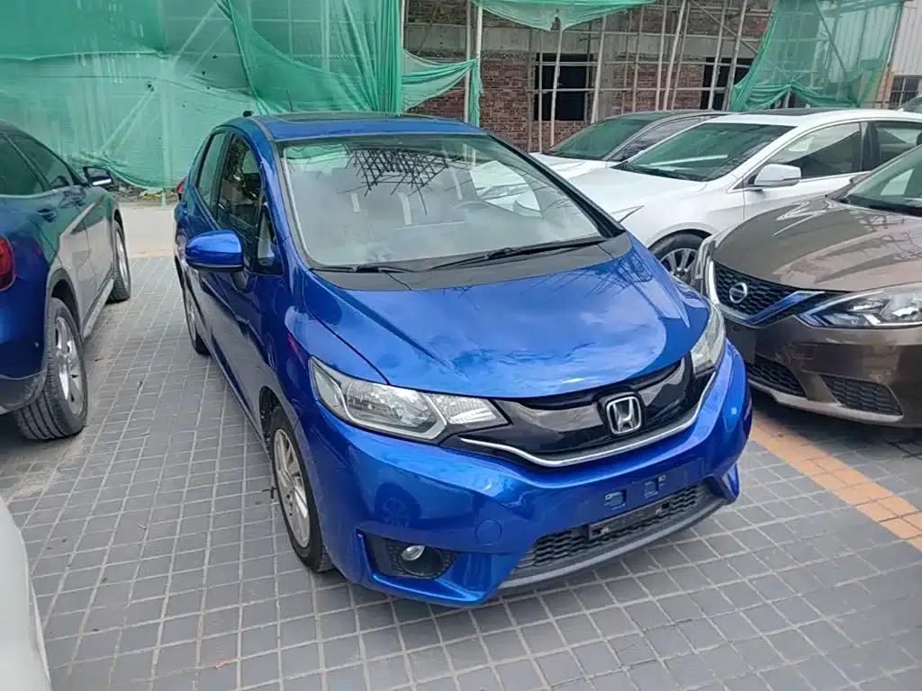Honda Fit 2014 1.5L EXLI CVT Leading Edition — миниатюра 4