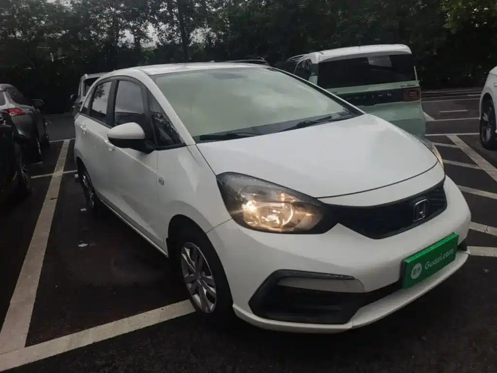 Honda Fit 2021 1.5L CVT Trend Edition — миниатюра 4