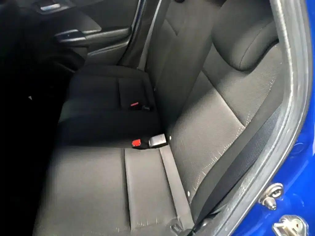 Honda Fit 2018 1.5L CVT Comfort Edition — миниатюра 17