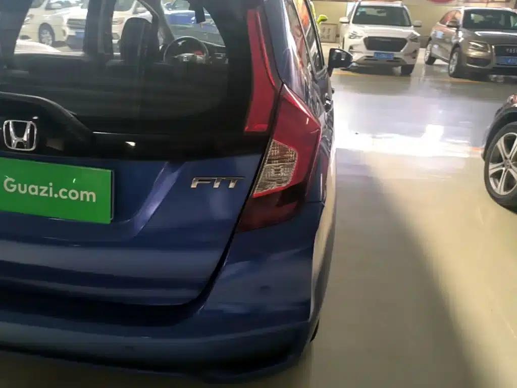Honda Fit 2018 1.5L CVT Comfort Edition — миниатюра 8