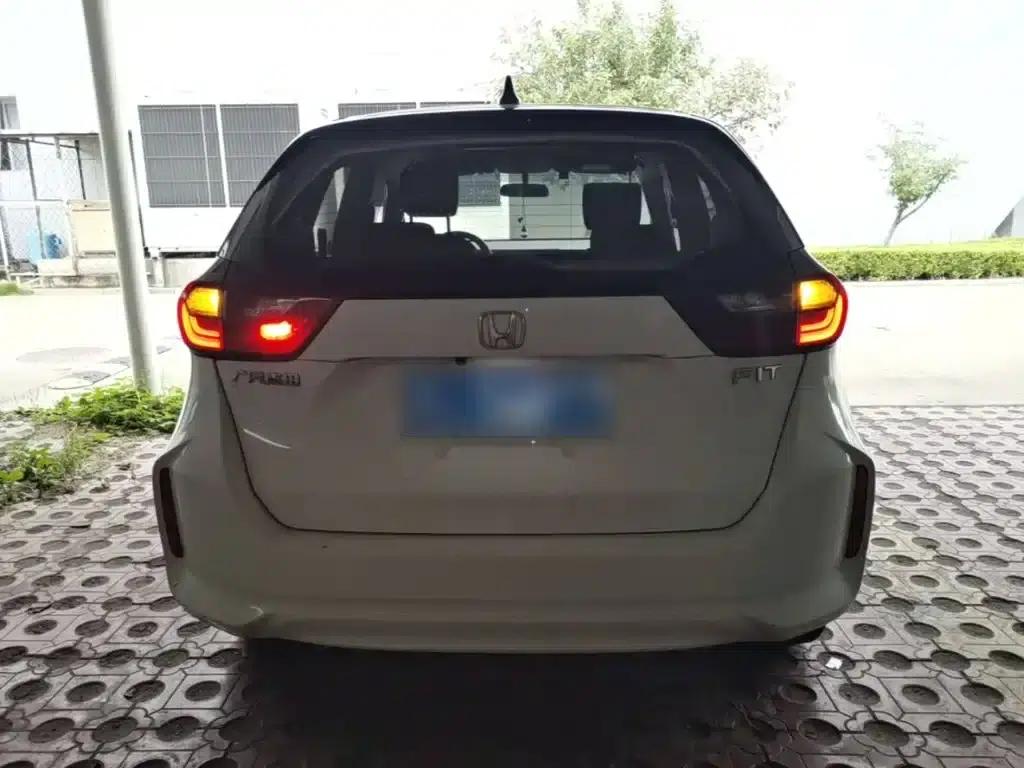 Honda Fit 2021 1.5L CVT Trend Edition — миниатюра 6