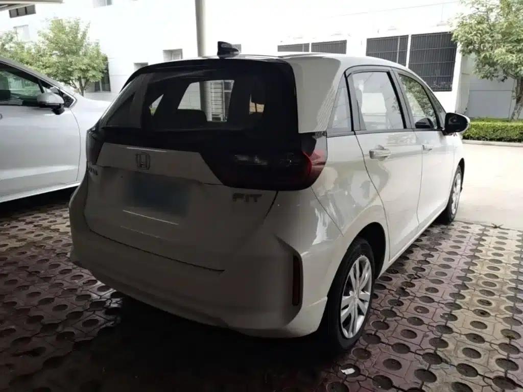 Honda Fit 2021 1.5L CVT Trend Edition — миниатюра 7