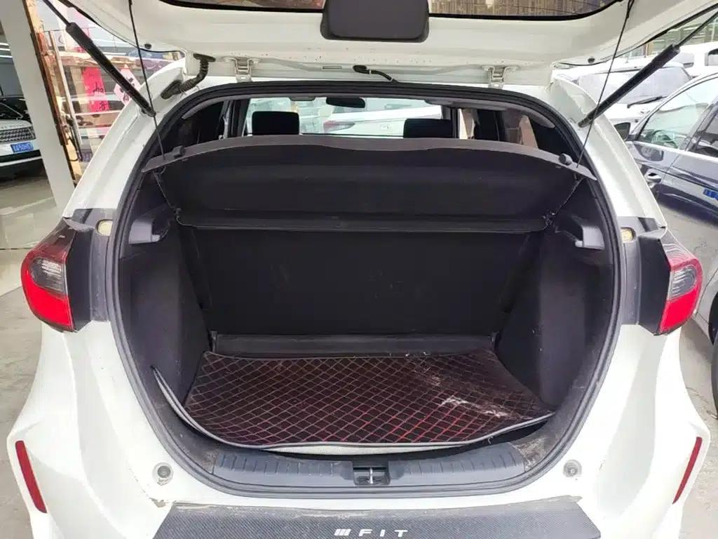 Honda Fit 2021 1.5L CVT Trend Edition — миниатюра 19