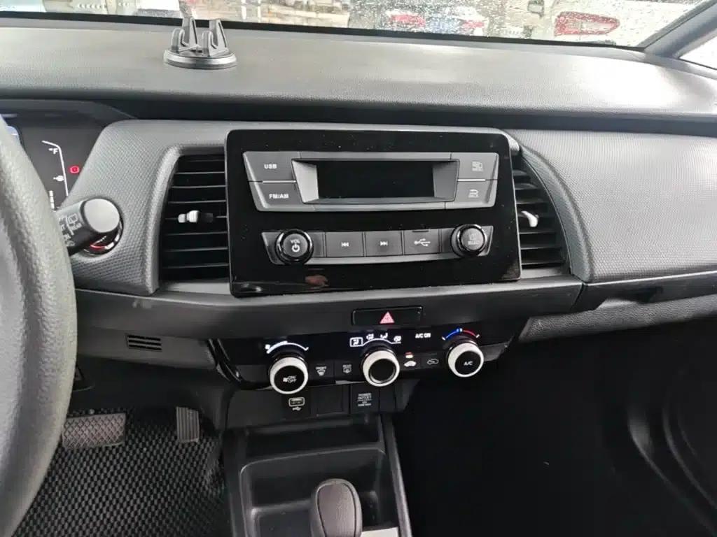 Honda Fit 2021 1.5L CVT Trend Edition — миниатюра 13
