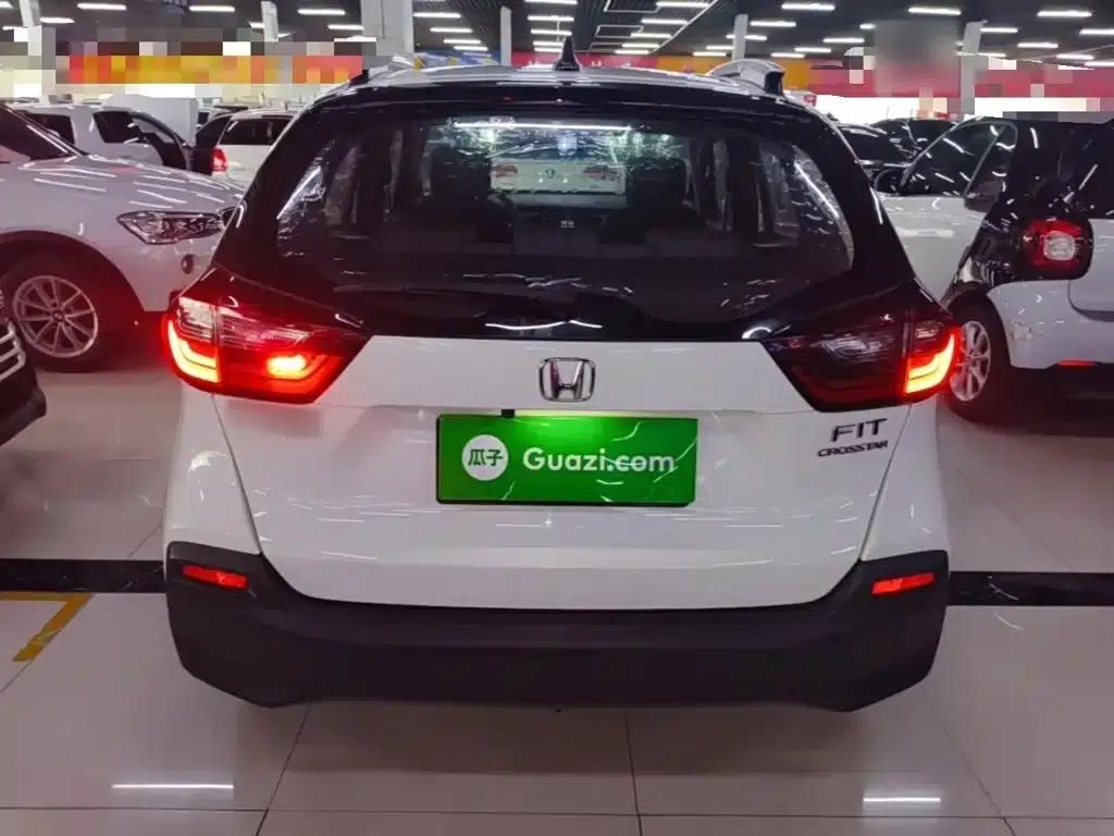 Honda Fit 2021 1.5L CVT Trendy Edition — миниатюра 6