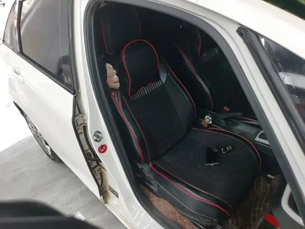 Honda Fit 2023 1.5L CVT Trend Edition — миниатюра 25