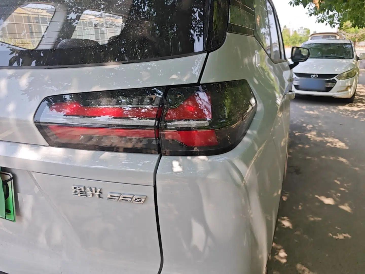 Wuling Xingguang 560 New Energy 2026 Model, Plug-in Hybrid, 125 km, Luxury Version — миниатюра 9