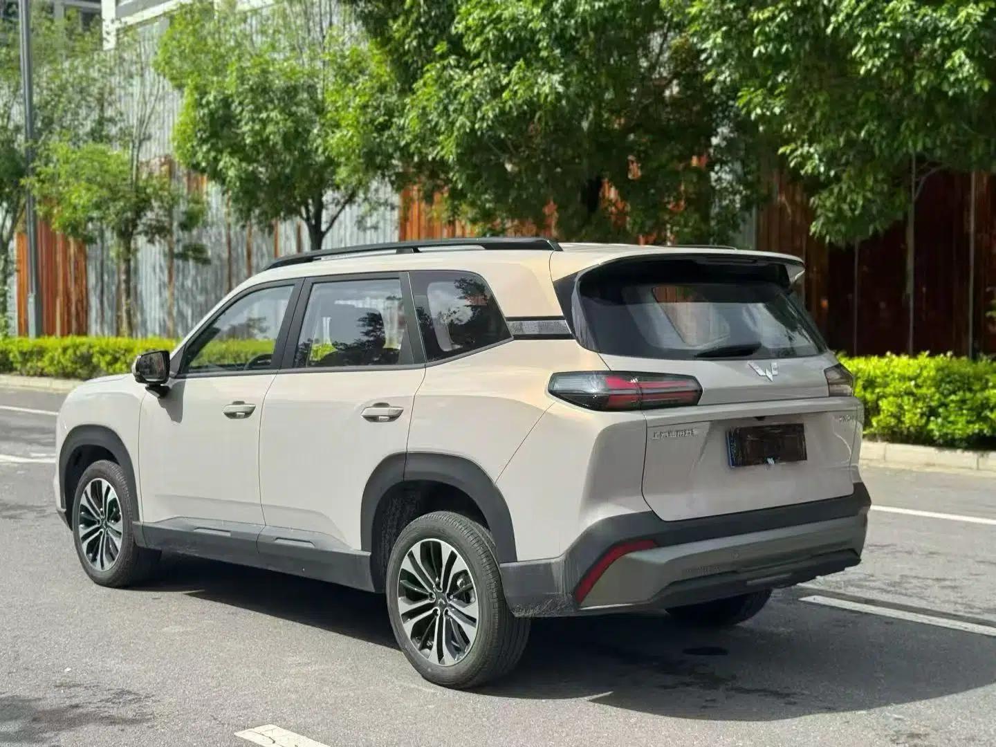 Wuling Xingguang 560 New Energy 2026 Model, Plug-in Hybrid, 125 km, Luxury Version — миниатюра 13