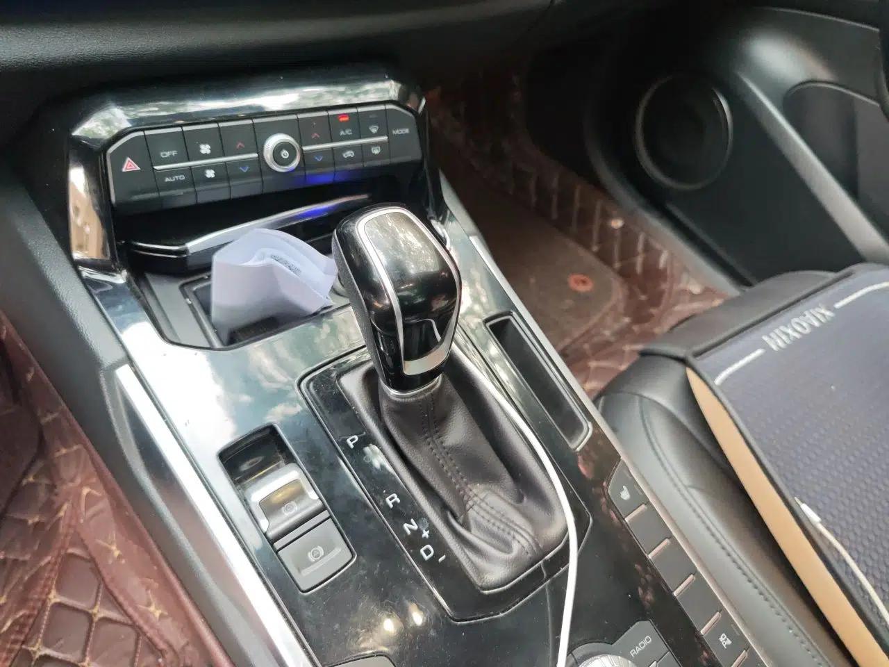 Wey VV7 2017 2.0T Ultra-Luxury Version — миниатюра 14