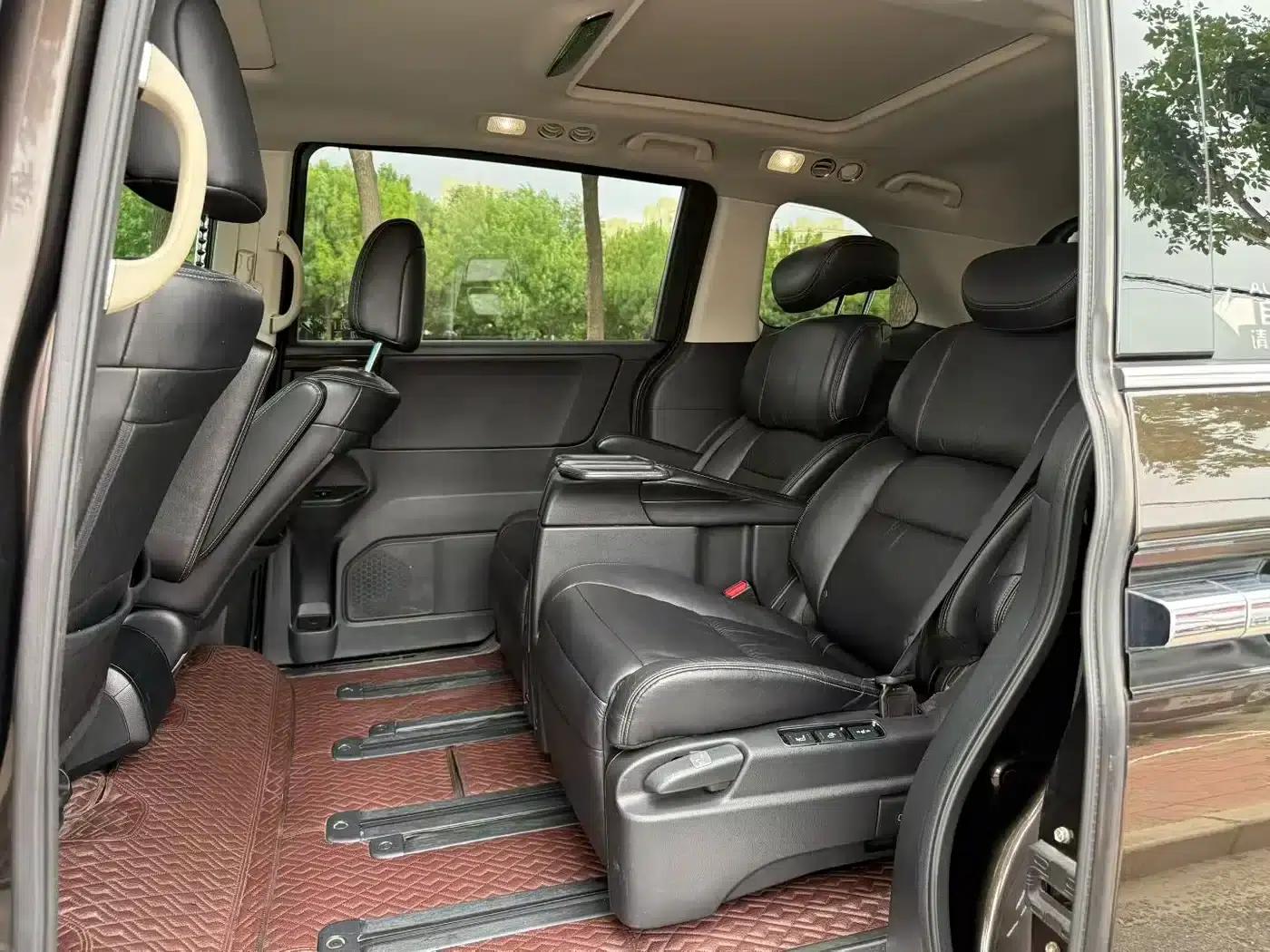Elysion 2016 2.4L Supreme Edition — миниатюра 6