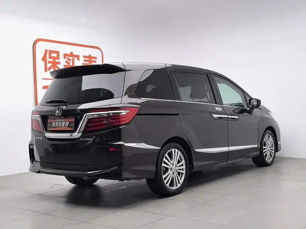 Elysion 2016 2.4L Luxury Edition — миниатюра 2