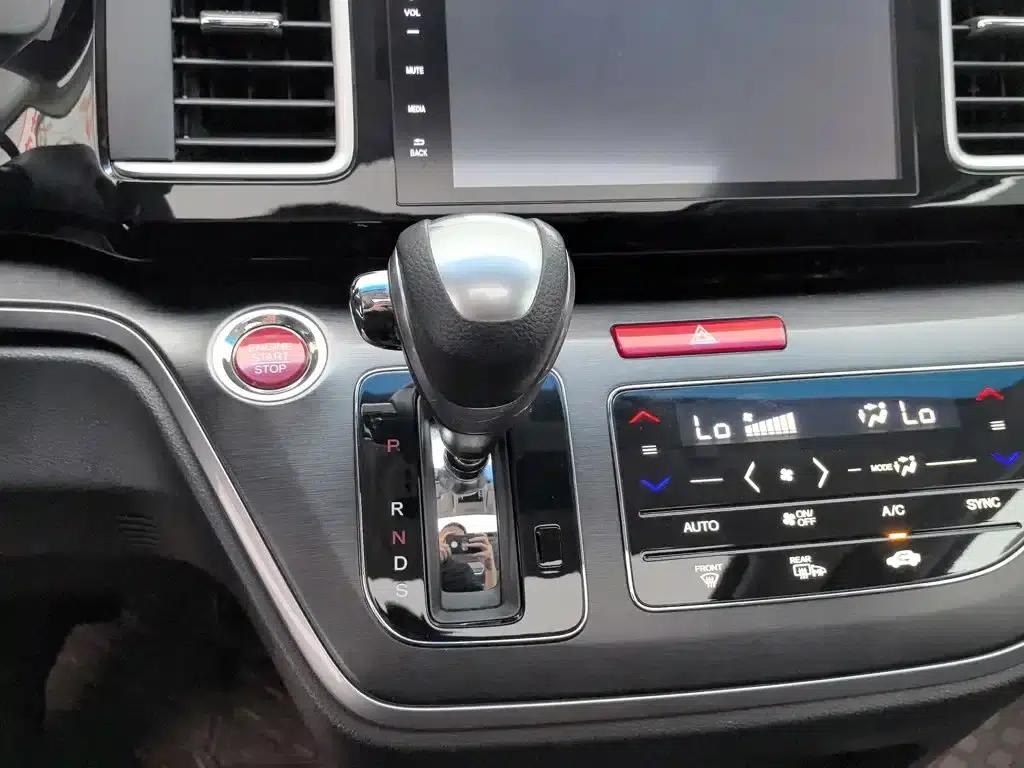 Elysion 2016 2.4L Luxury Edition — миниатюра 13