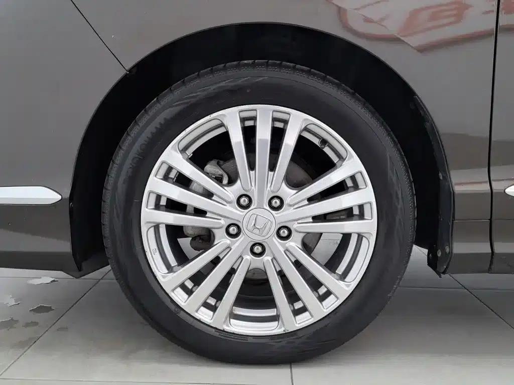 Elysion 2016 2.4L Luxury Edition — миниатюра 17