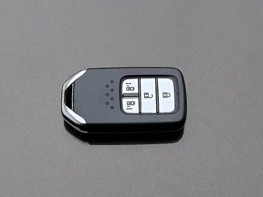 Elysion 2016 2.4L Luxury Edition — миниатюра 19