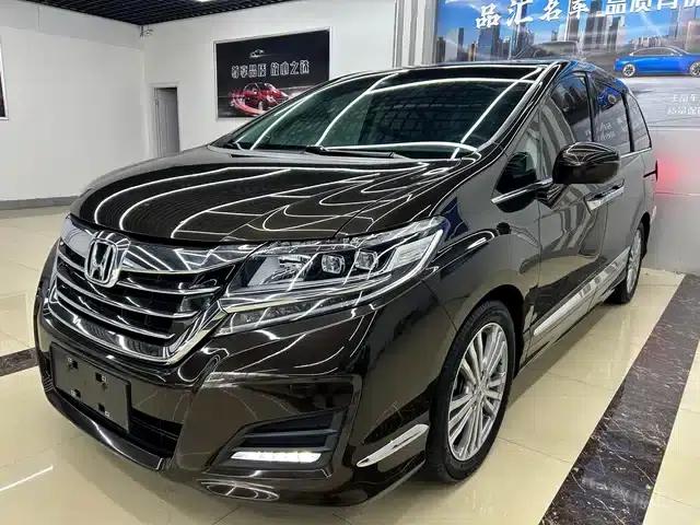 Elysion 2016 2.4L Fashion Edition