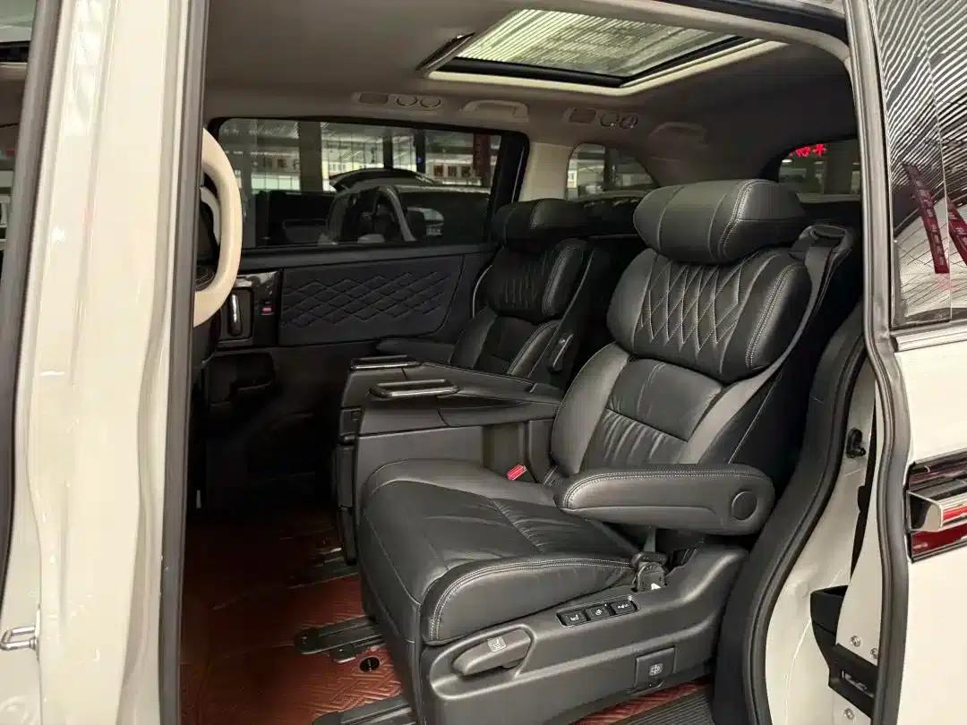 Elysion 2019 2.0L Hybrid Supreme Edition — миниатюра 5
