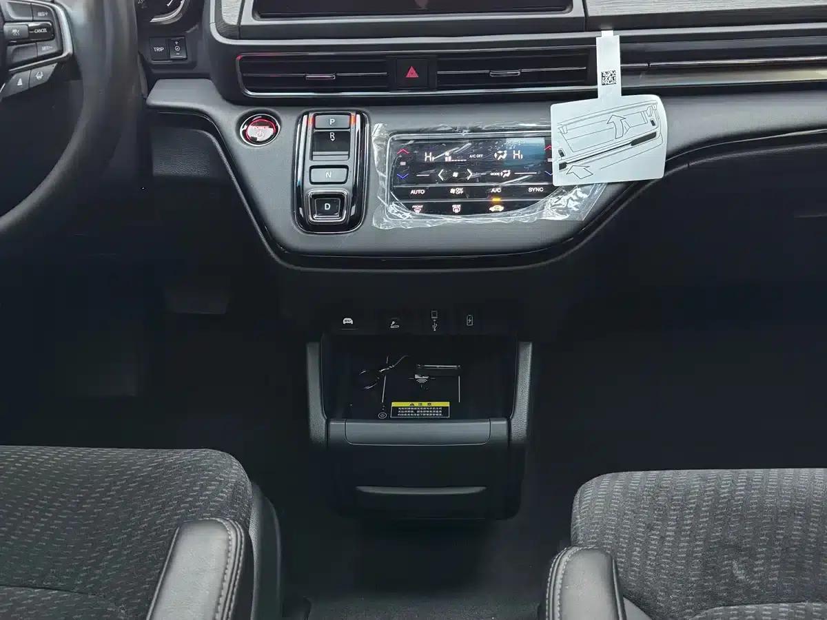 Elysion 2024 2.0L e:HEV Comfort Edition — миниатюра 19