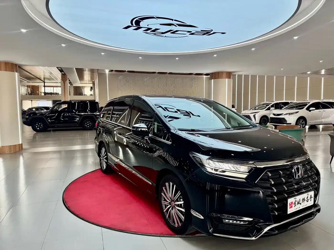 Elysion 2024 2.0L e:HEV Comfort Edition — миниатюра 3