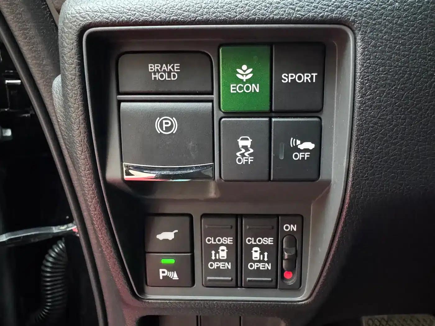 Elysion 2024 2.0L e:HEV Comfort Edition — миниатюра 23