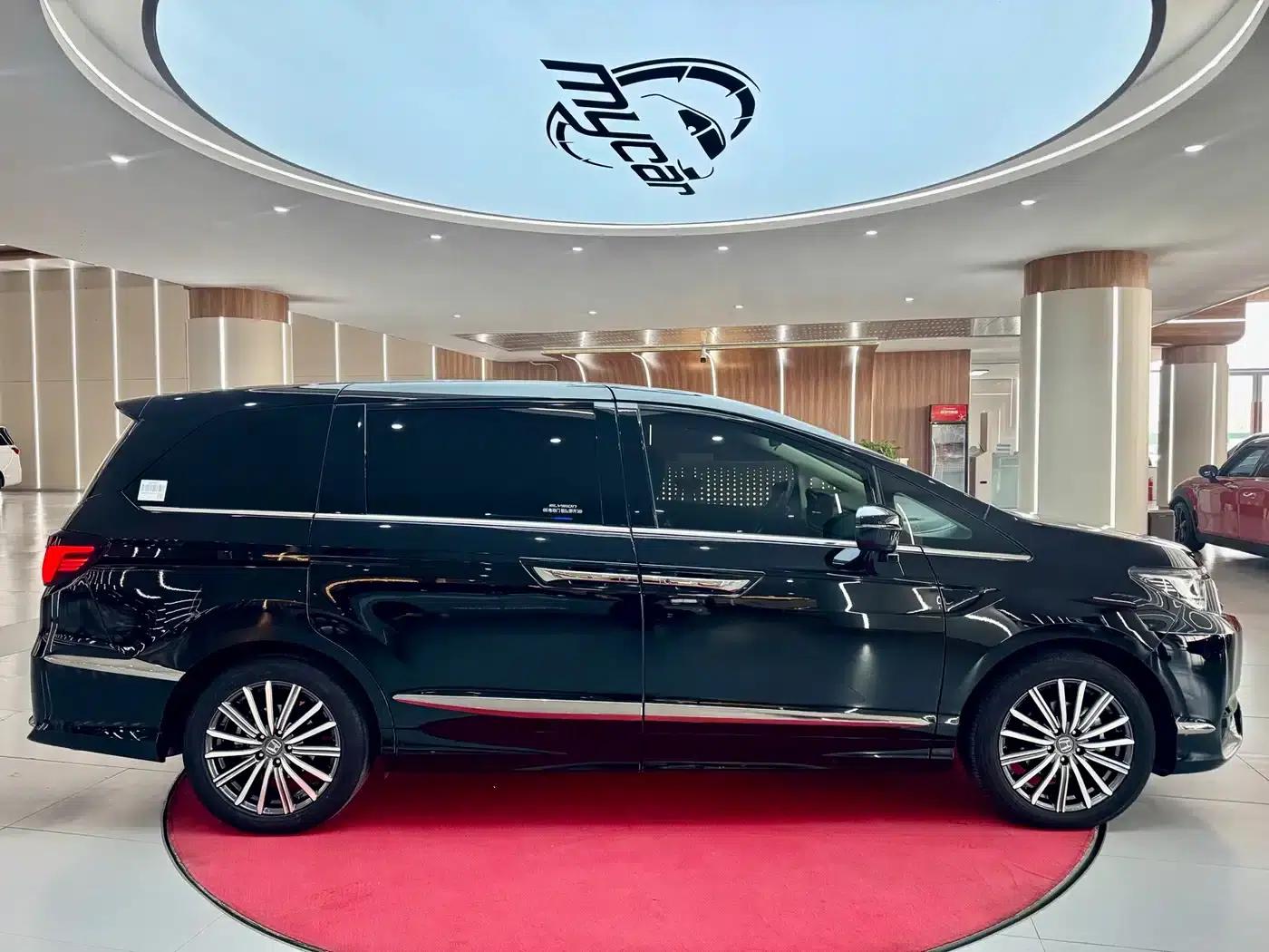Elysion 2024 2.0L e:HEV Comfort Edition — миниатюра 4