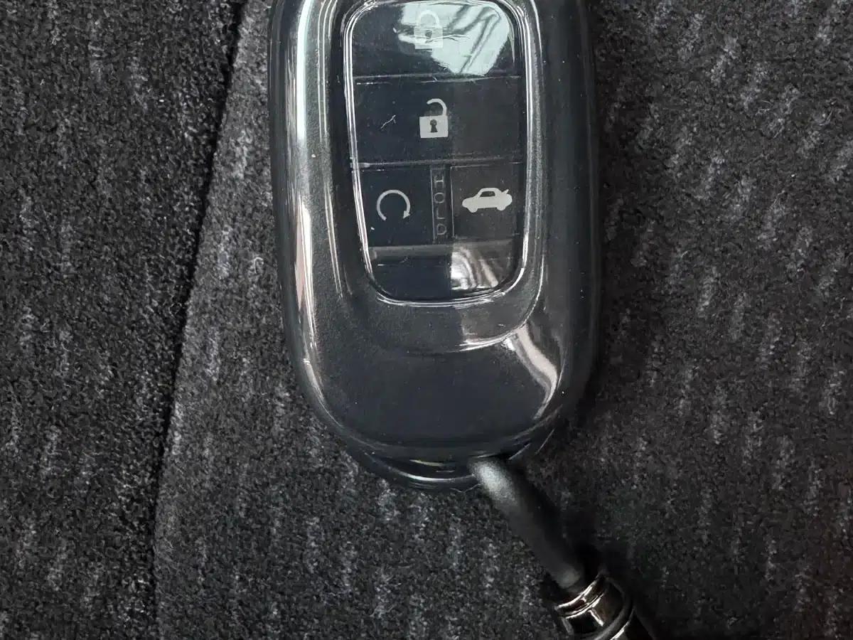 Elysion 2024 2.0L e:HEV Comfort Edition — миниатюра 35