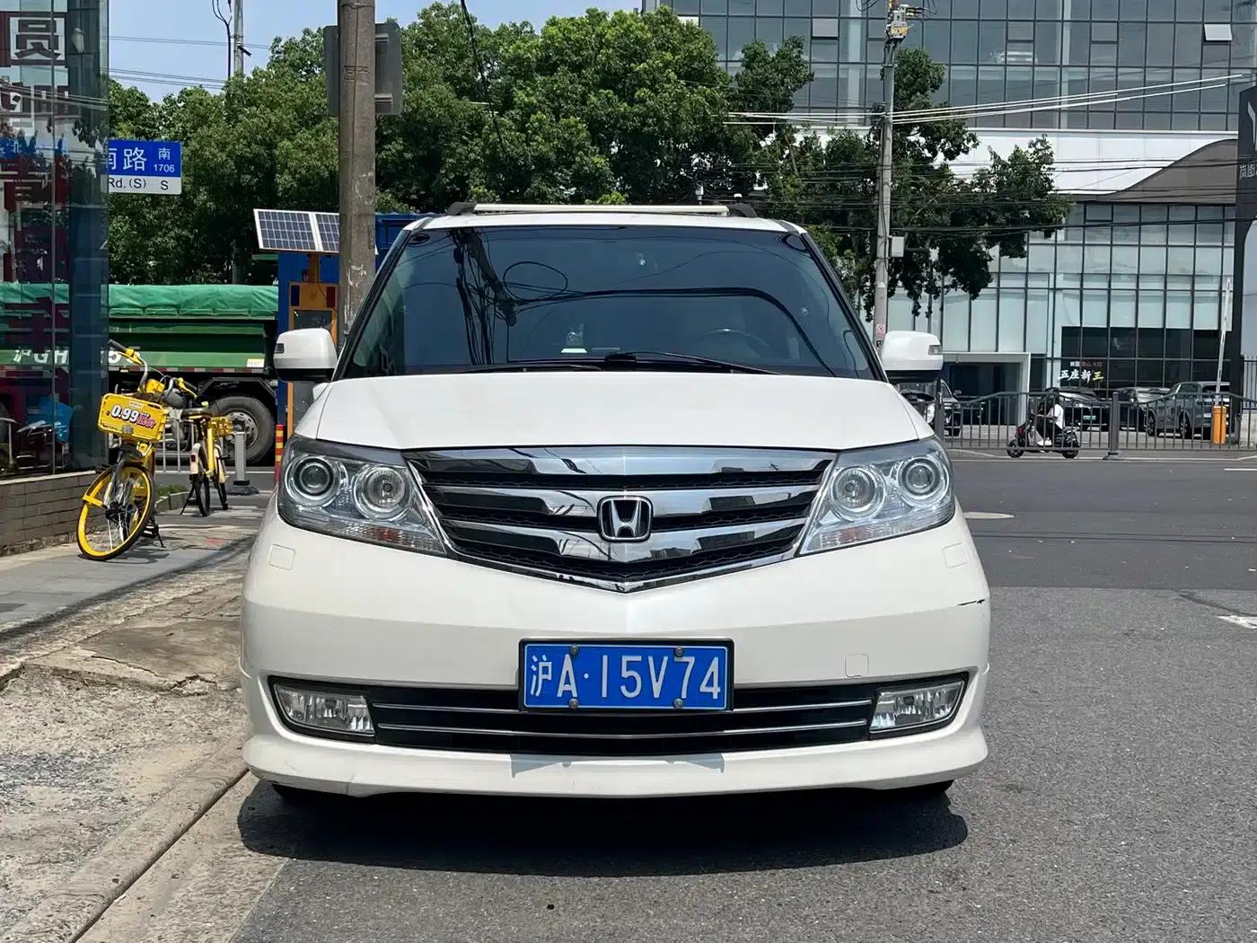 Elysion 2015 2.4L VTi-S Premium Edition — миниатюра 3