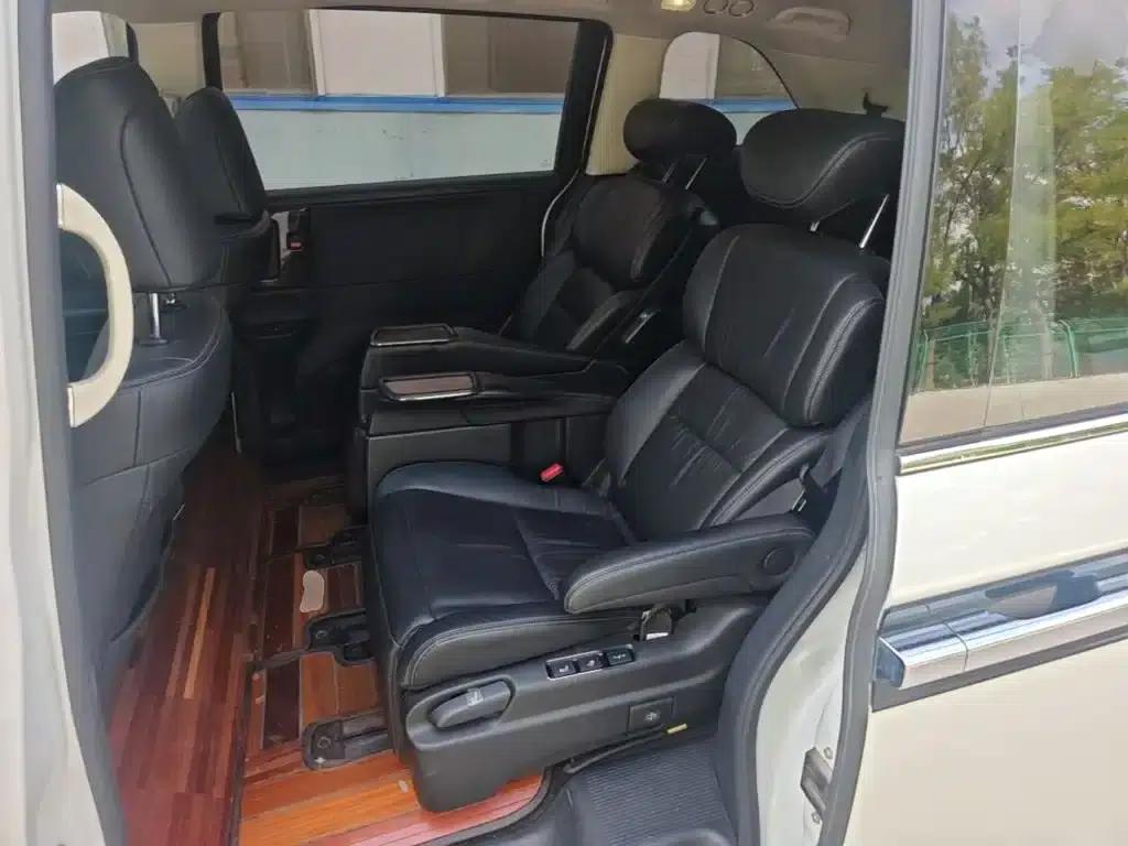Elysion 2016 2.4L Luxury Edition — миниатюра 17