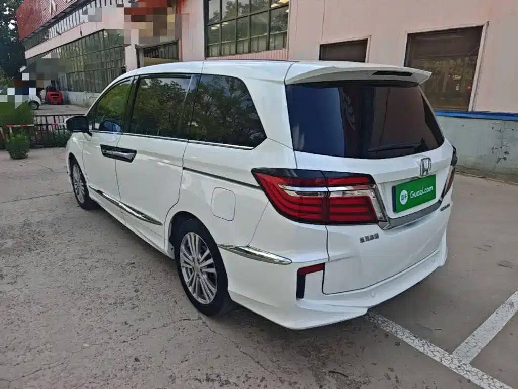 Elysion 2016 2.4L Luxury Edition — миниатюра 5
