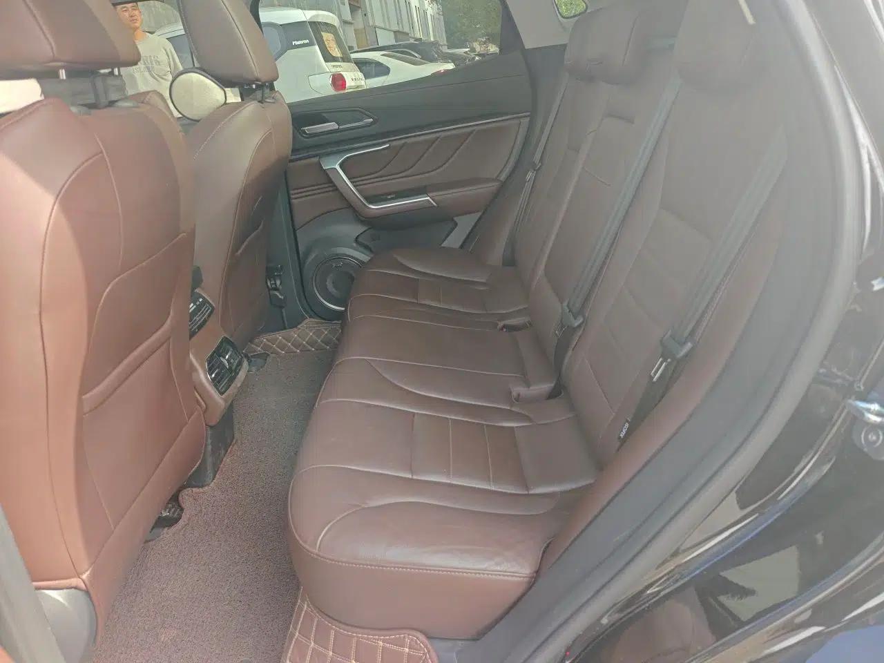 Wey VV5 2019 Upgraded Model 2.0T Two-Wheel Drive Flagship Version China V Standard — миниатюра 14