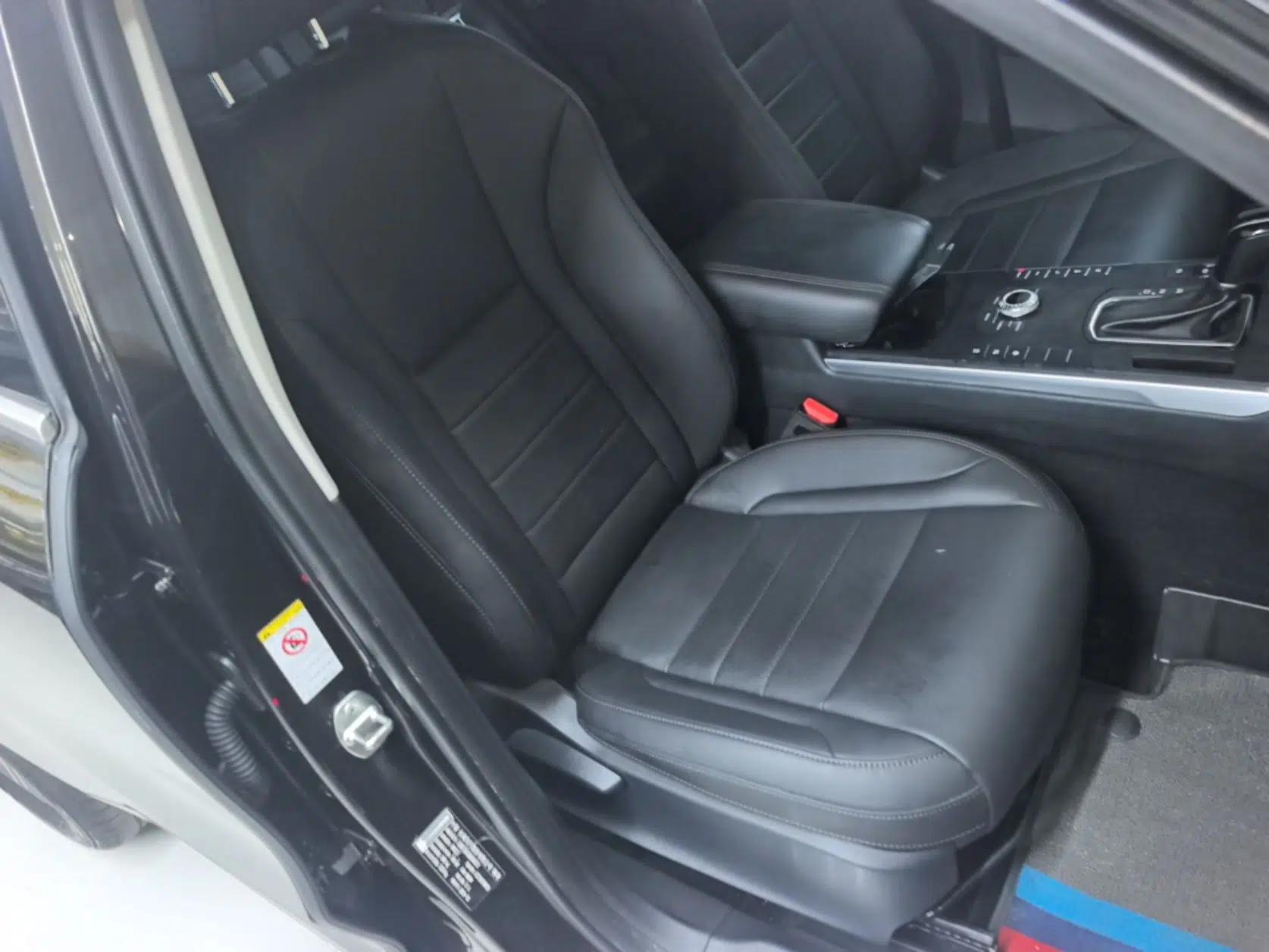 Wey VV5 2019 2.0T Two-Wheel-Drive Ultimate Edition — миниатюра 19