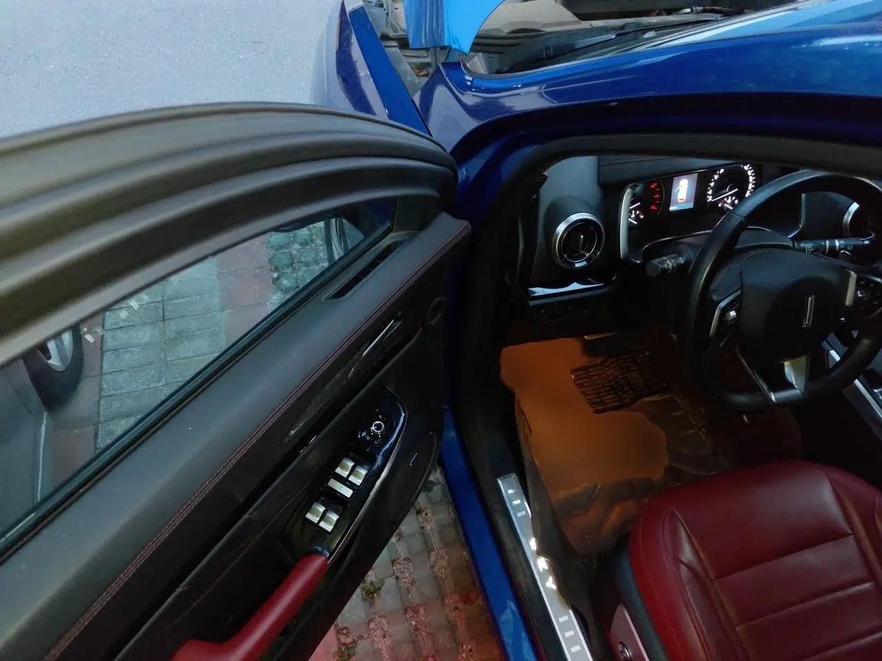 Wey VV5 2017 2.0T Ultra-Luxury Version — миниатюра 16