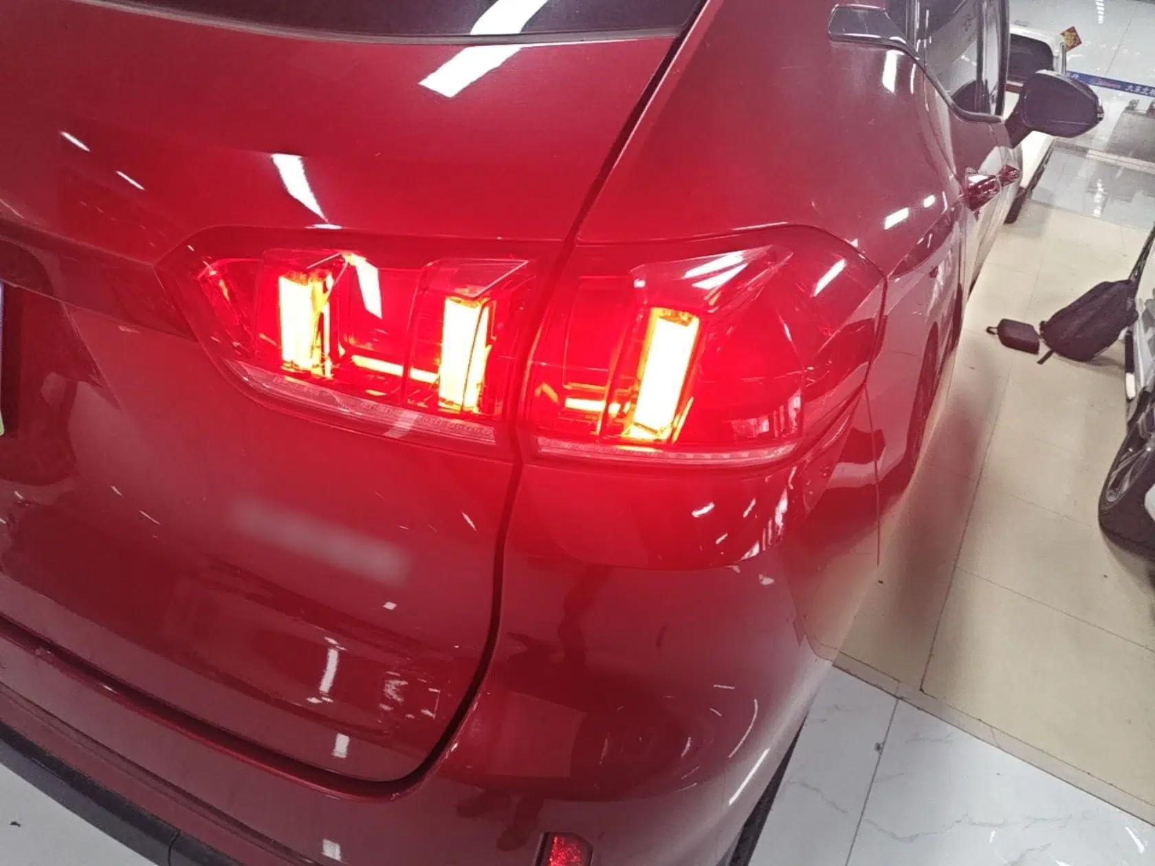 Wey VV5 2017 2.0T Ultra-Luxury Version — миниатюра 9