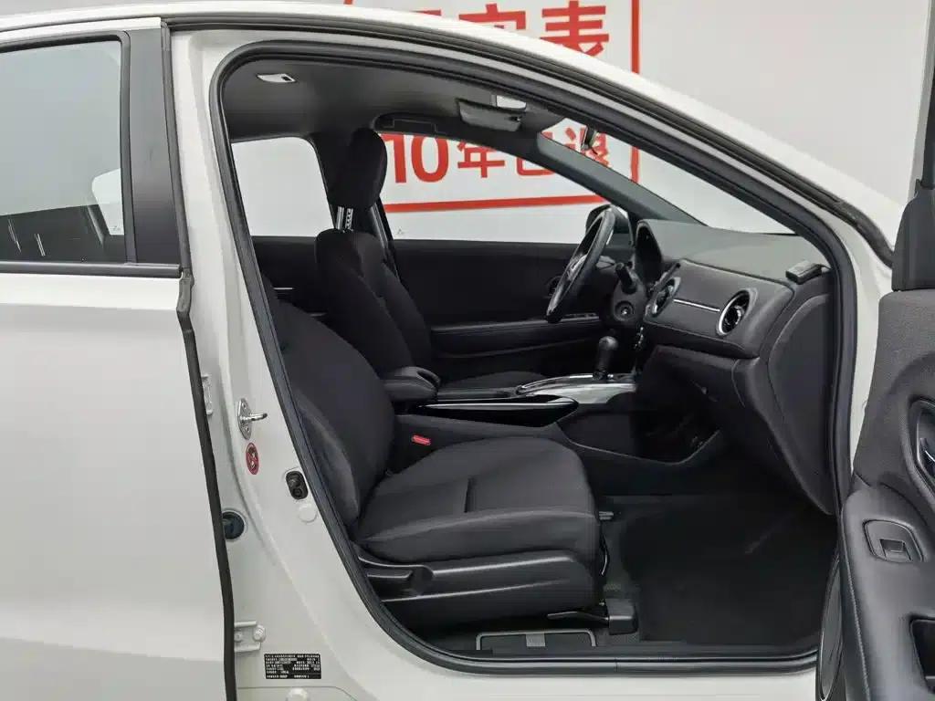 Honda XR-V 2021 1.5L CVT Classic Edition — миниатюра 23