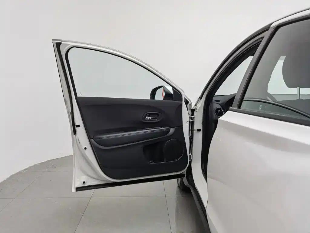 Honda XR-V 2021 1.5L CVT Classic Edition — миниатюра 8