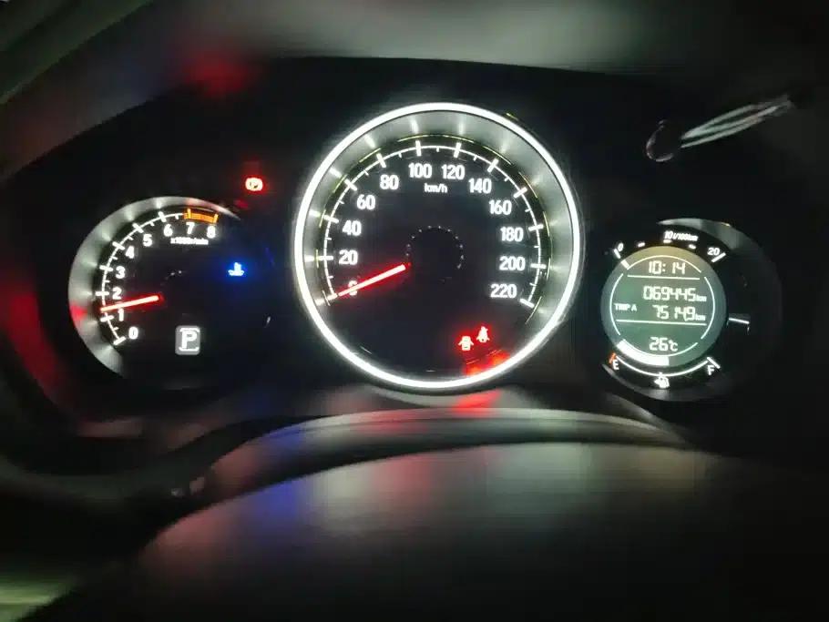Honda XR-V 2017 1.5L LXi CVT Classic Edition — миниатюра 13