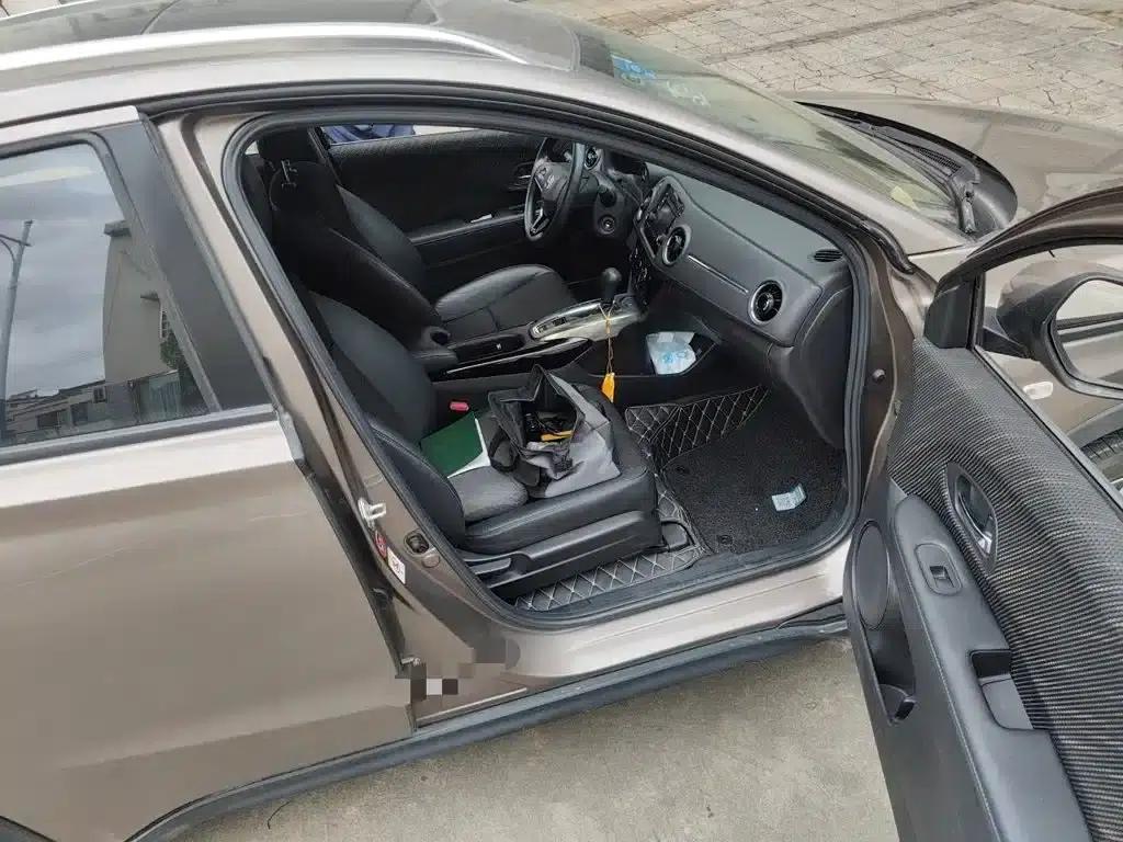 Honda XR-V 2015 1.8L EXi CVT Comfort Edition — миниатюра 21