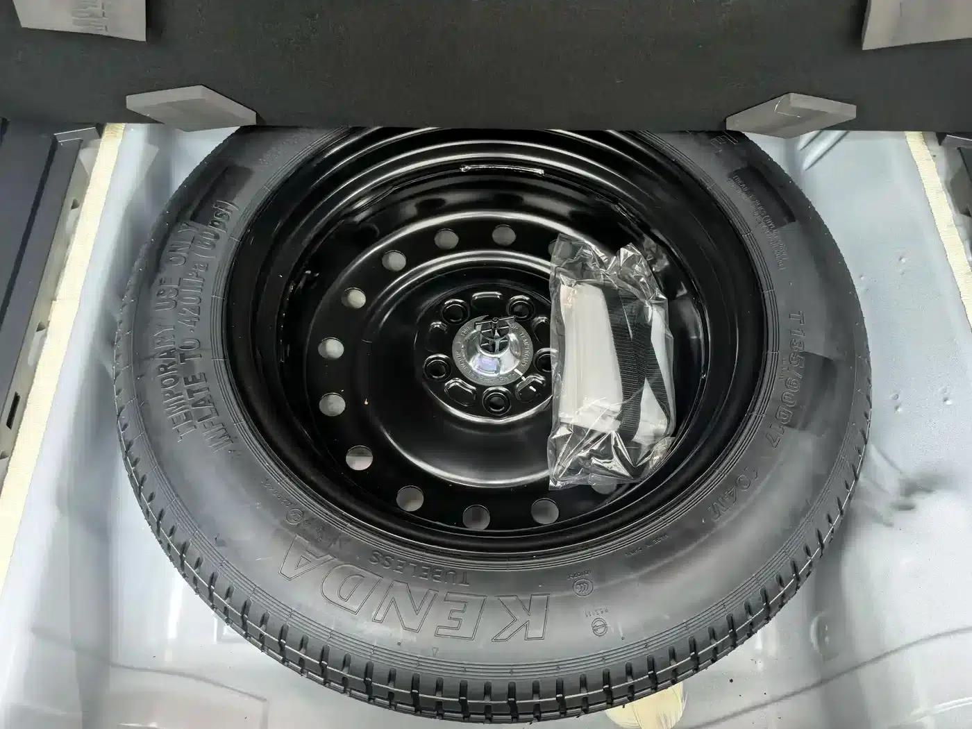 Honda XR-V 2023 Facelift 1.5L CVT Trend Edition — миниатюра 9