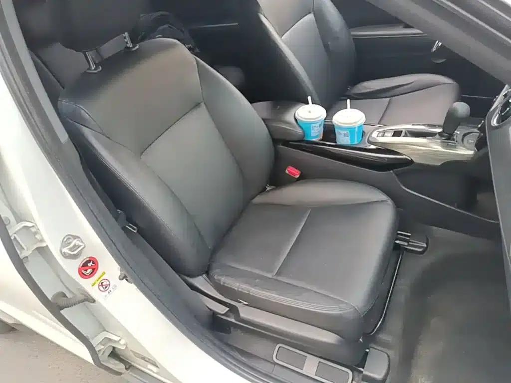 Honda XR-V 2015 1.8L EXi CVT Comfort Edition — миниатюра 25