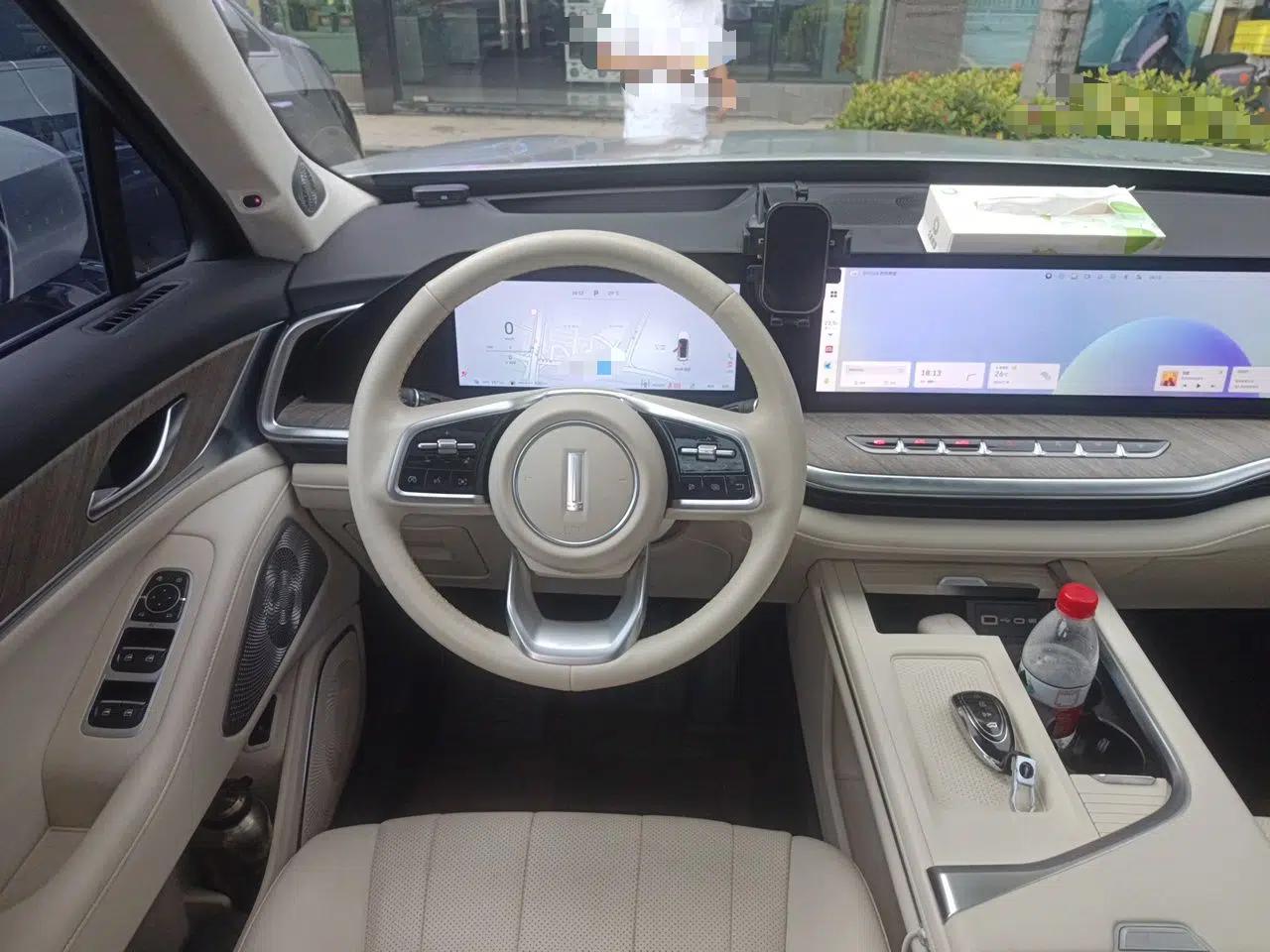 Wey Lanshan 2023 Four-Wheel Drive Ultra-Long Range Version — миниатюра 9