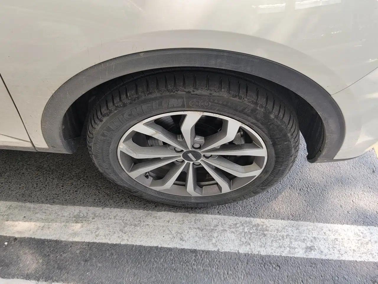 Wey VV6 2020 2.0T Two-Wheel Drive Smart Enjoyment+ — миниатюра 8