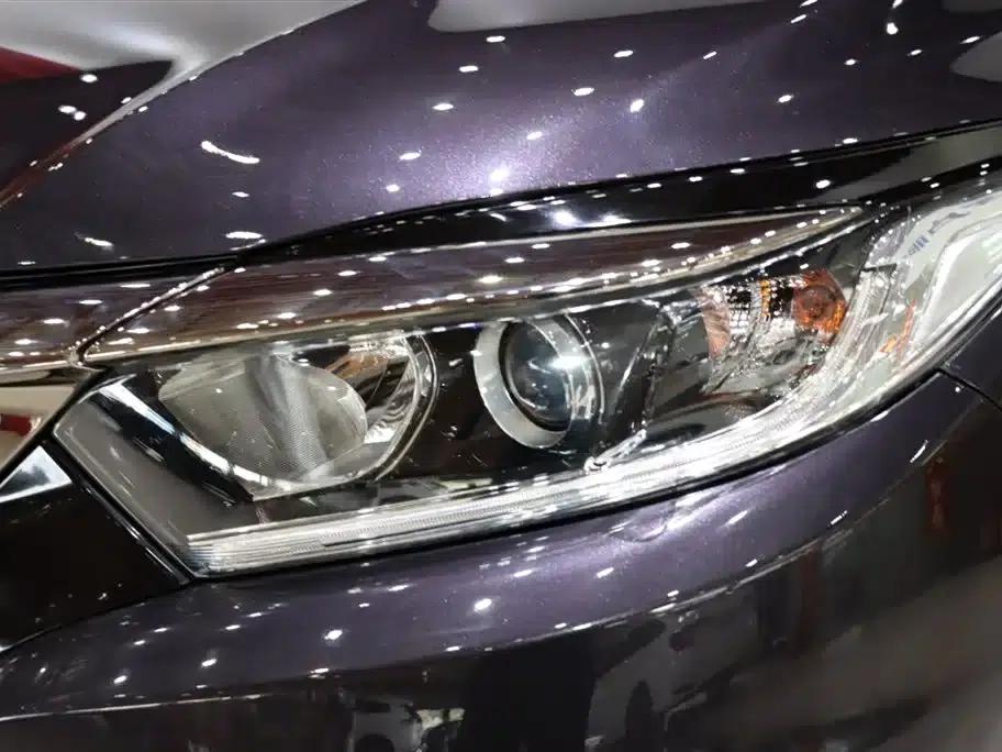 Vezel 2020 1.5L CVT Pioneer Edition — миниатюра 7