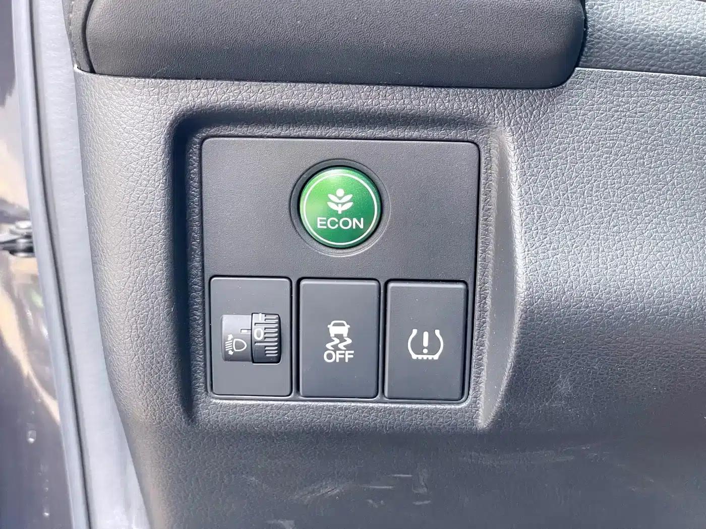 Vezel 2020 1.5L CVT Luxury Edition — миниатюра 17
