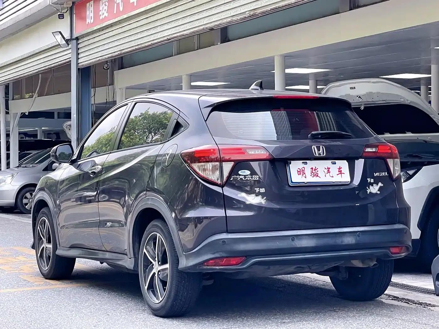 Vezel 2020 1.5L CVT Luxury Edition — миниатюра 4