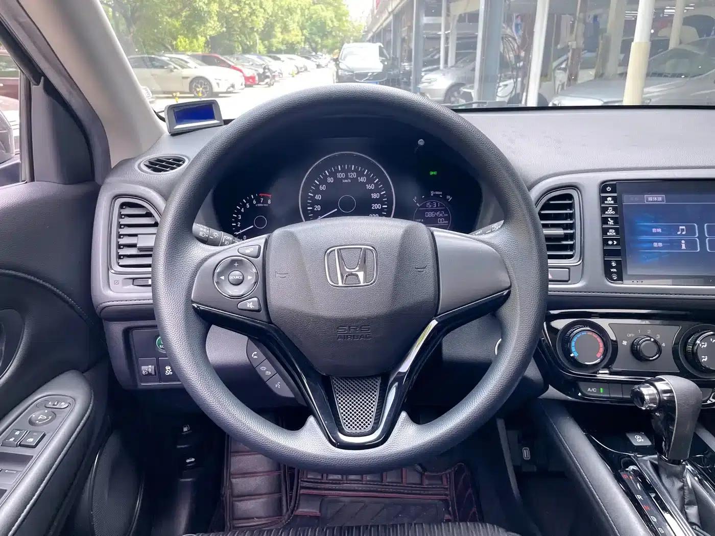 Vezel 2020 1.5L CVT Luxury Edition — миниатюра 10