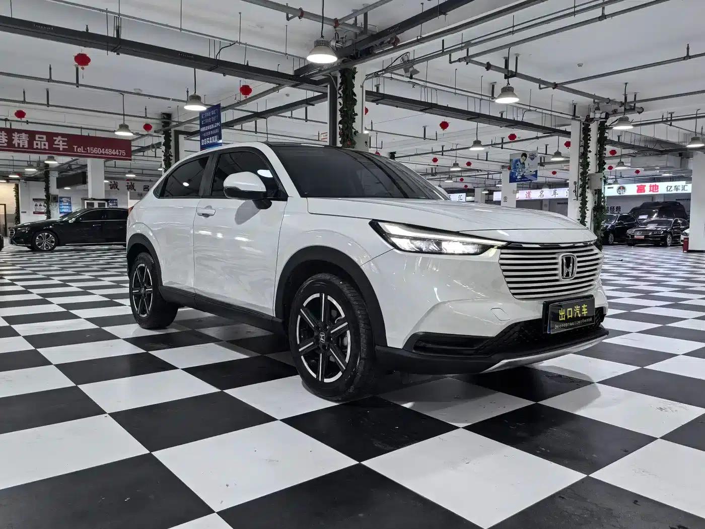 Vezel 2023 1.5L CVT Pioneer Edition — миниатюра 3