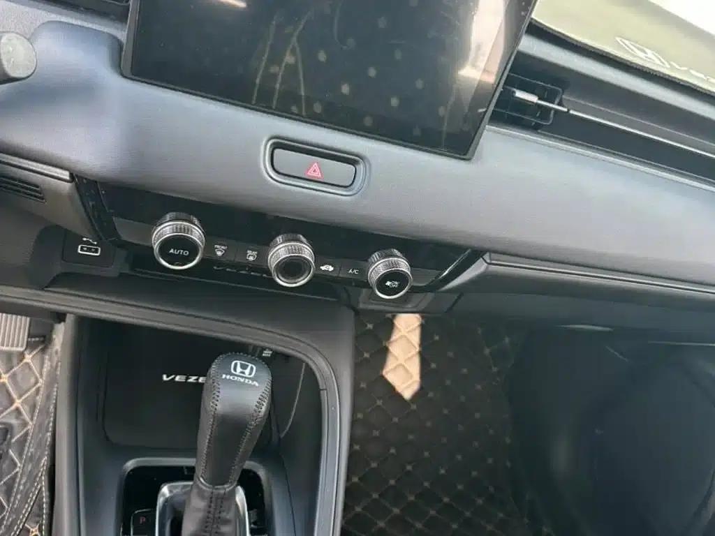 Vezel 2023 1.5L CVT Elite Edition — миниатюра 9