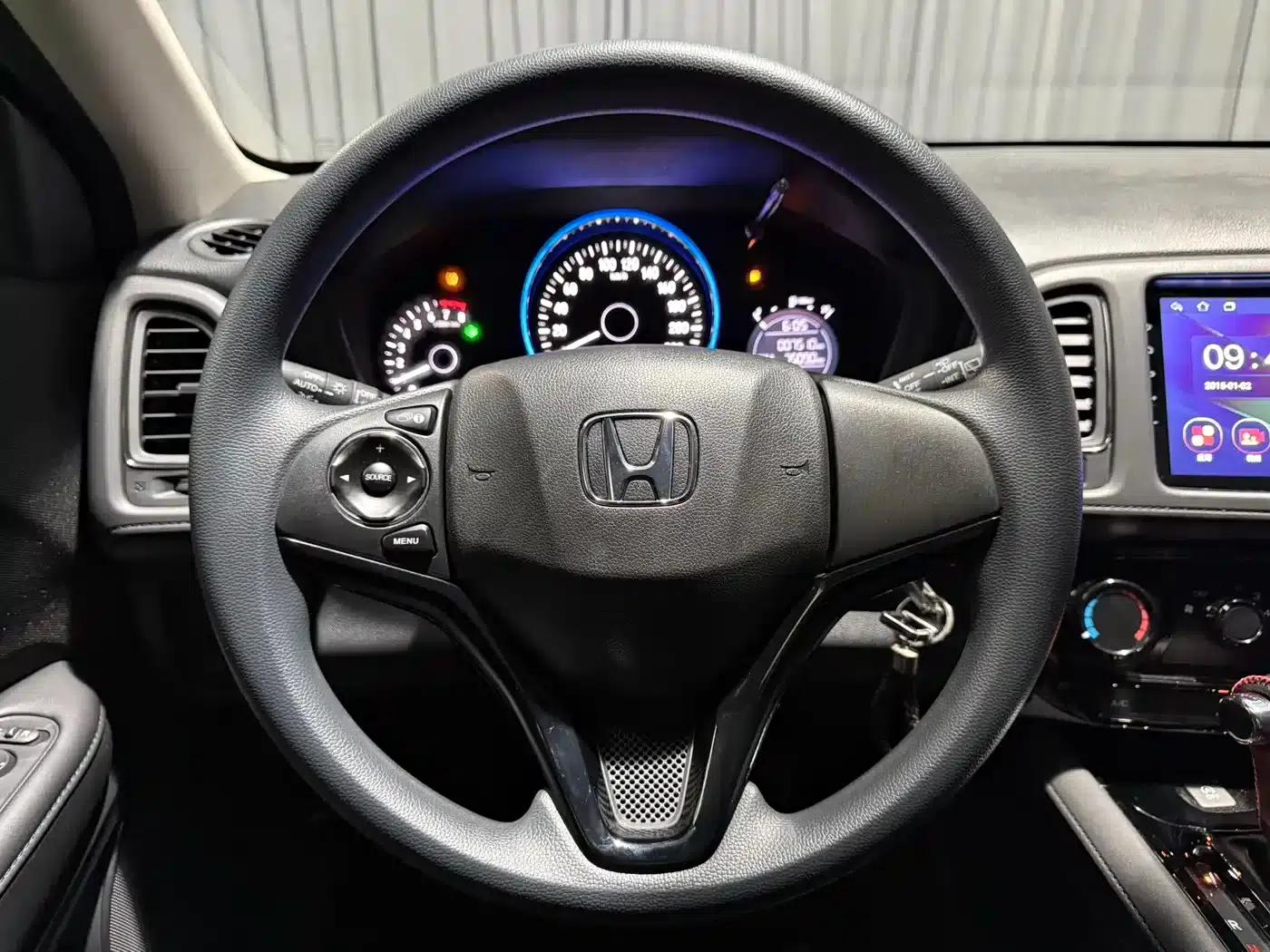 Vezel 2022 1.5L CVT Elite Smart Edition — миниатюра 15