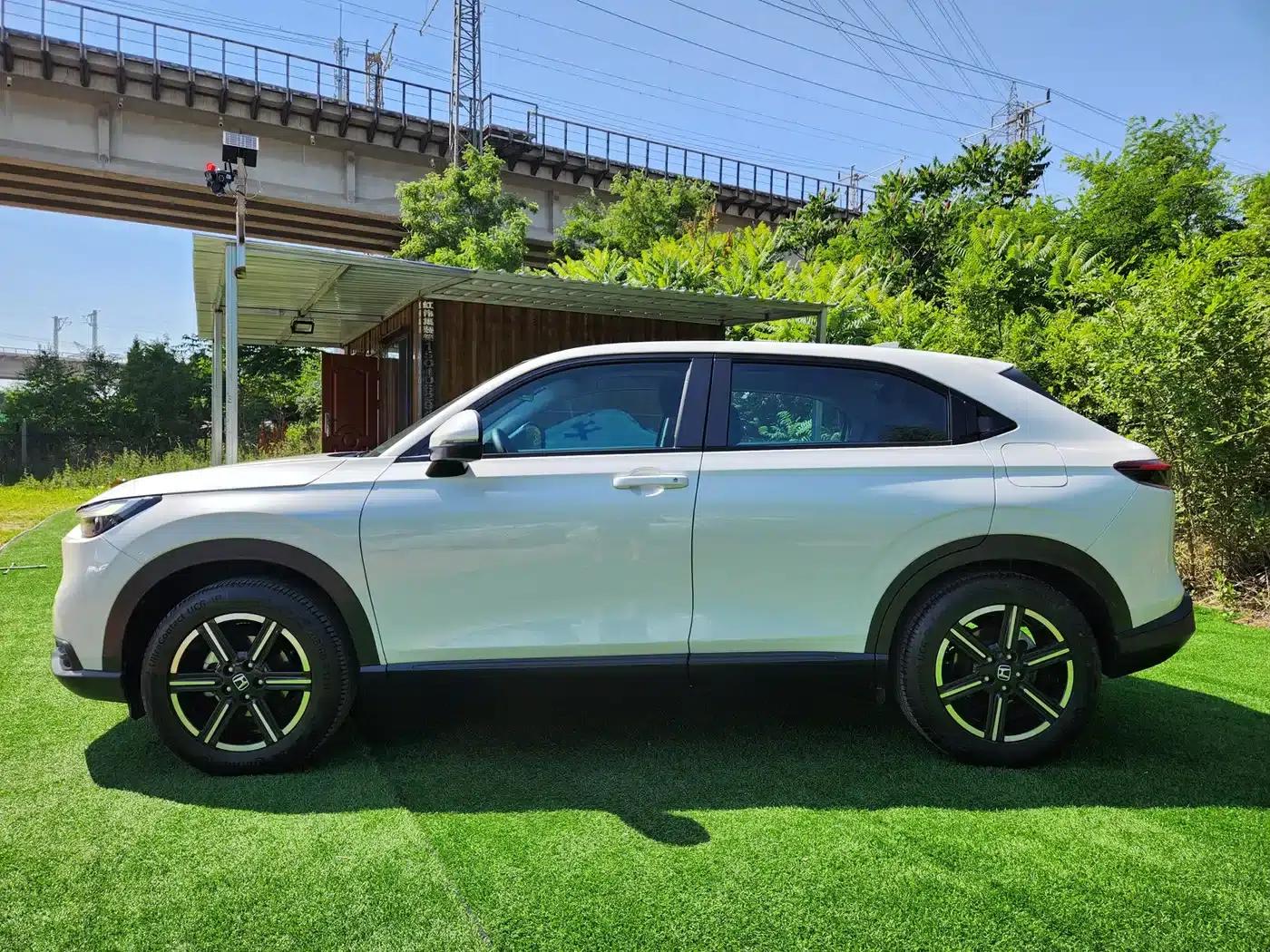 Vezel 2023 1.5L CVT Tech Edition — миниатюра 7