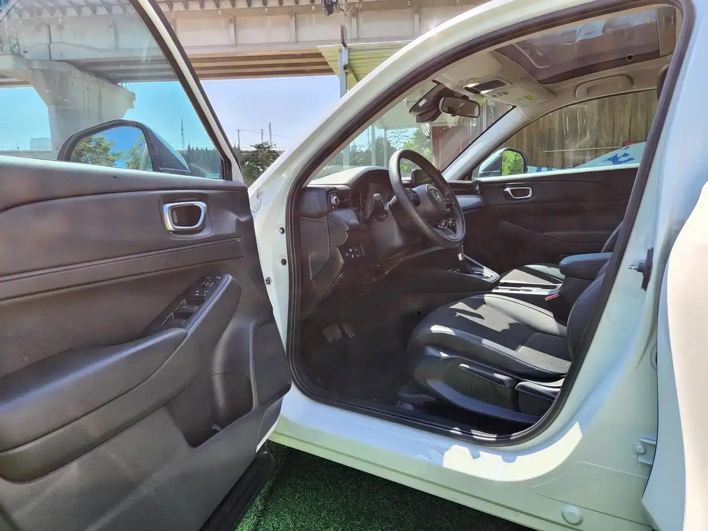 Vezel 2023 1.5L CVT Tech Edition — миниатюра 8